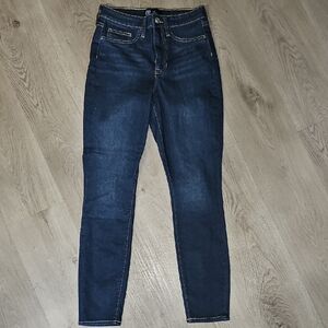 GAP High Rise Favorite Jegging